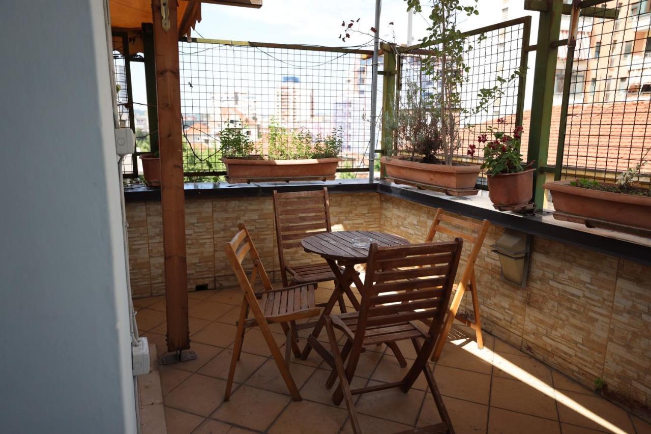 Tirana Experience, Authentic Stays In The Heart Of Old Tirana Buitenkant foto