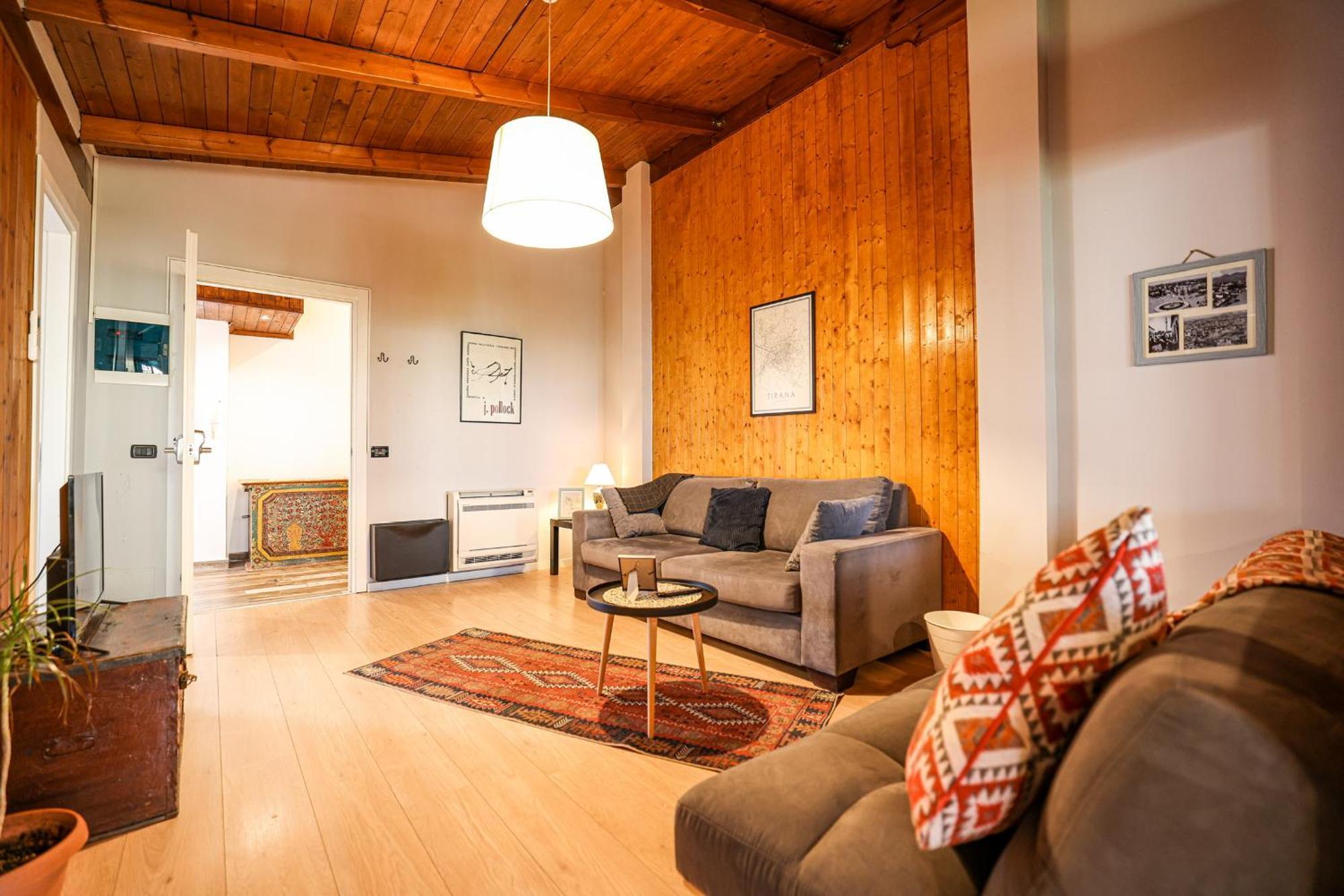Tirana Experience, Authentic Stays In The Heart Of Old Tirana Buitenkant foto